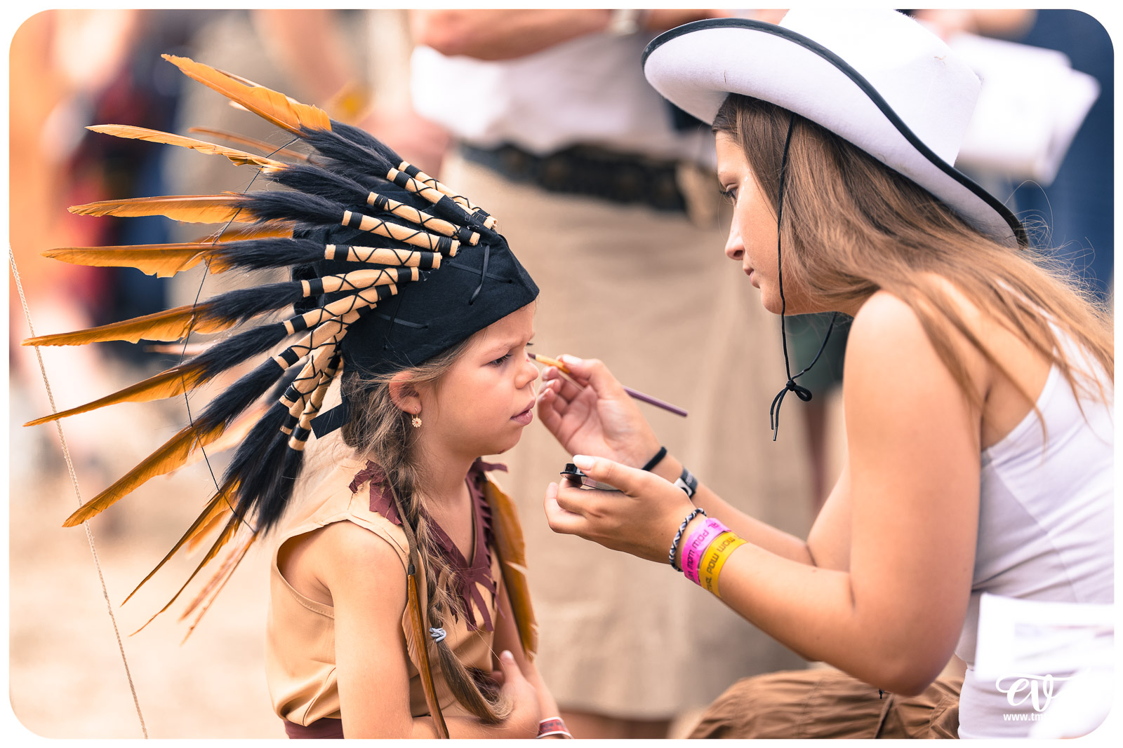 FESTIVAL POW WOW